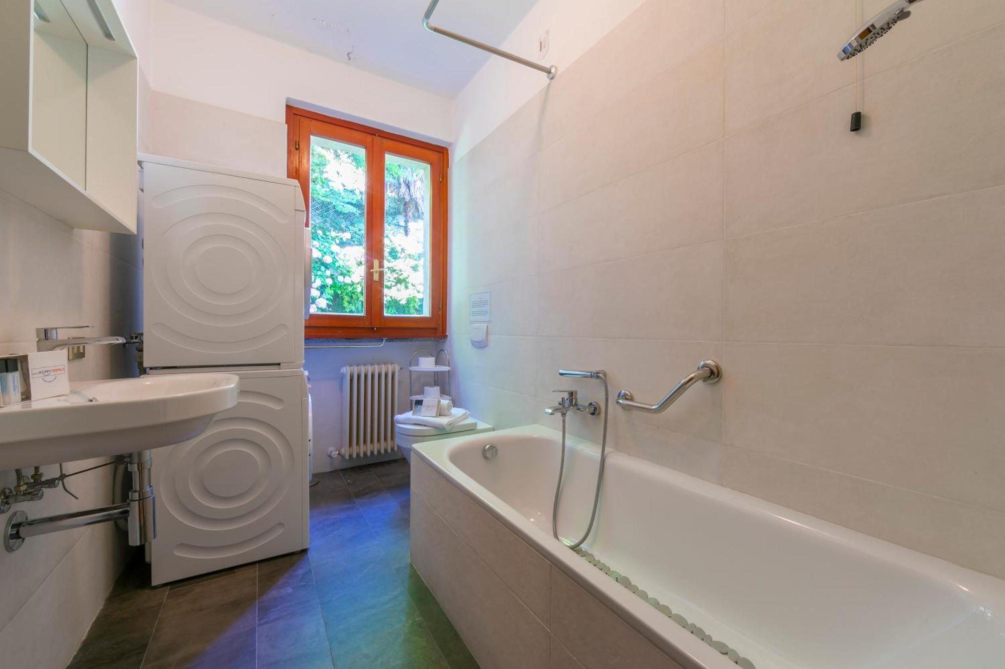 Bella Menaggio Terrazzo Apartment Ngoại thất bức ảnh